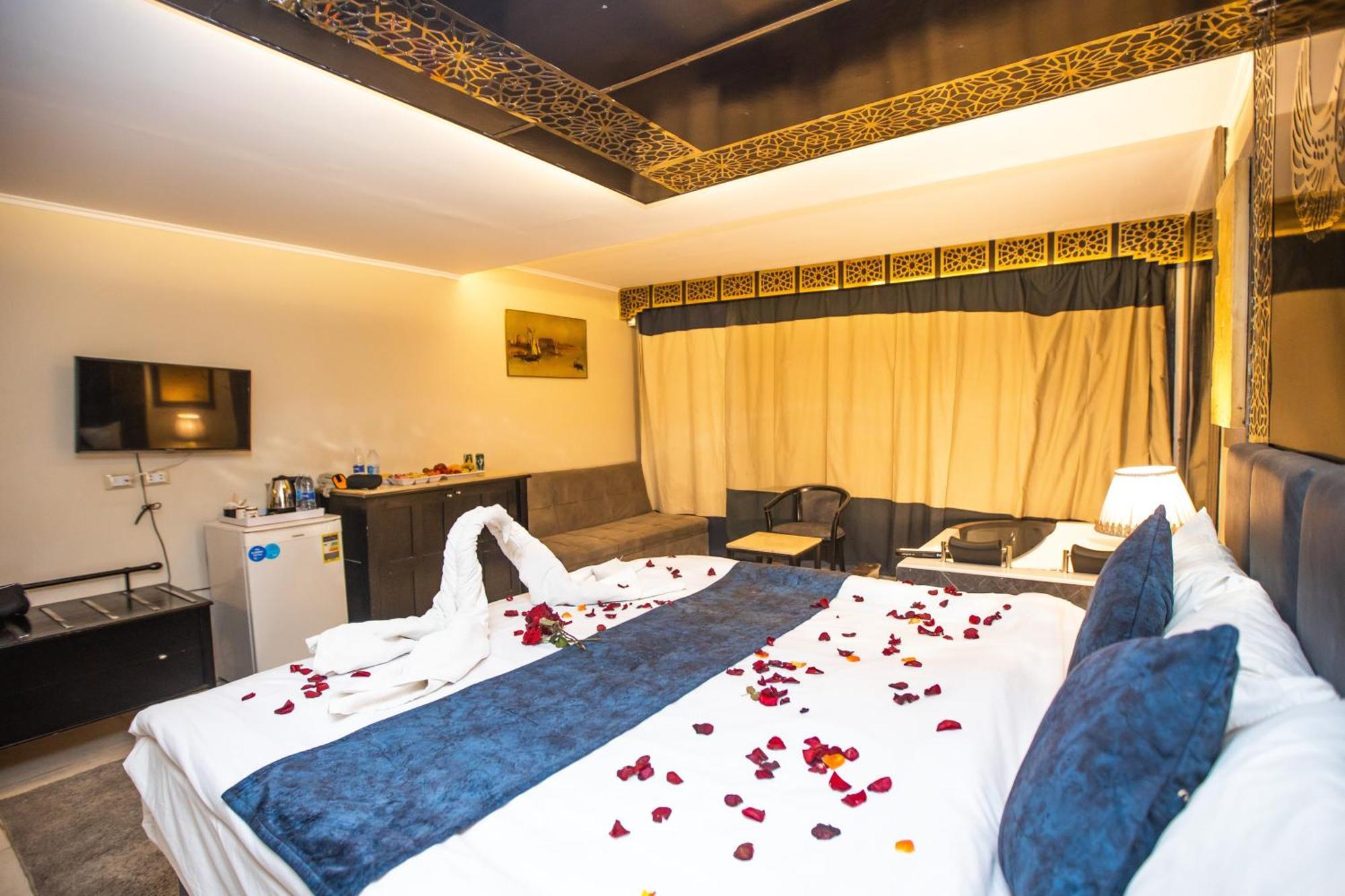 Hotel Comfort Giza Top Il Il Cairo Esterno foto